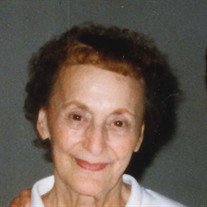 Ruth Maxon