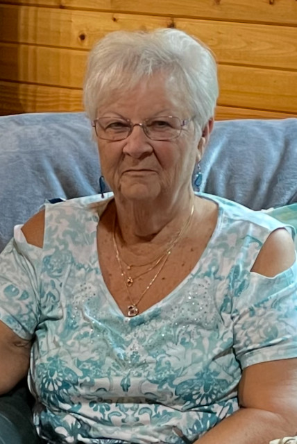 Shirley  Mulder 