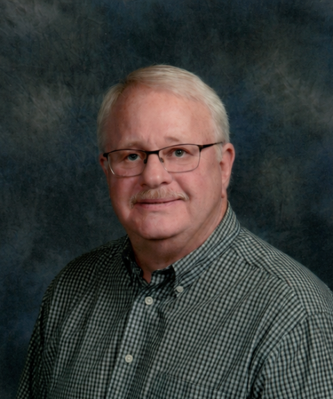 Richard  Lee 